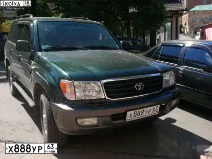 Фото автомобиля TOYOTA LANDCRUISER, 2001 — госномер Х888УР63. Цвет: ЗЕЛЕНЫЙ