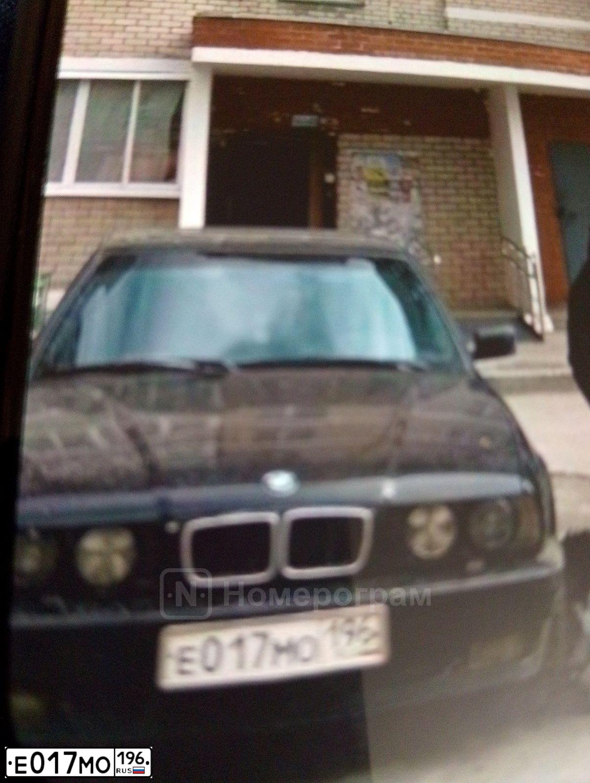 Фото автомобиля BMW SERIE 5, 1990 — госномер О924КО72. Цвет: ЧЕРНЫЙ