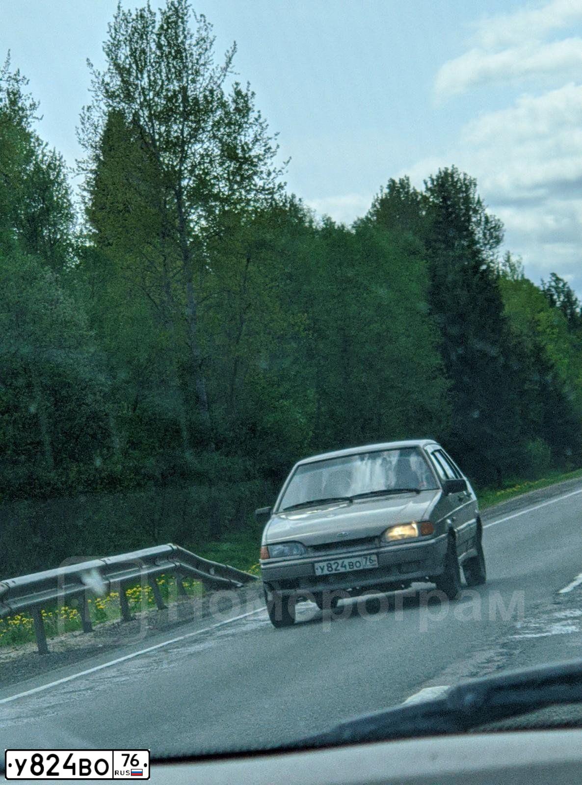 Фото автомобиля LADA 2115 SAMARA, 2007 — госномер У824ВО76. Цвет: СЕРЫЙ