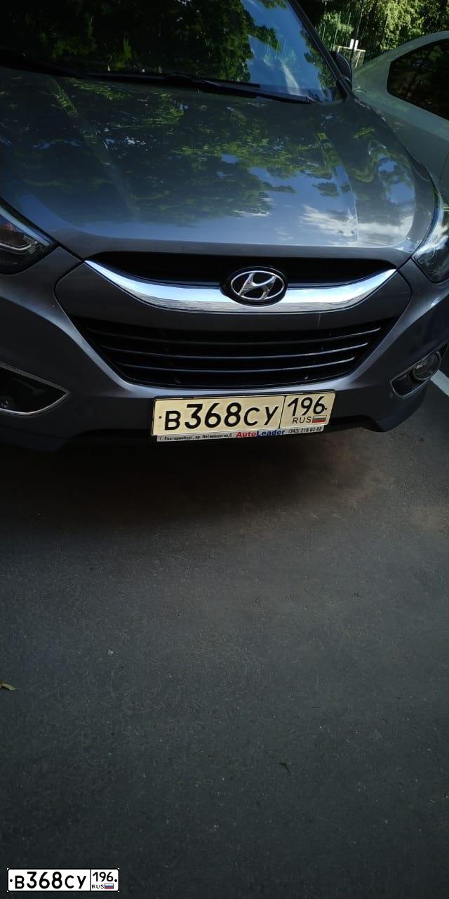 Фото автомобиля HYUNDAI IX35, 2014 — госномер В368СУ196. Цвет: СЕРЫЙ