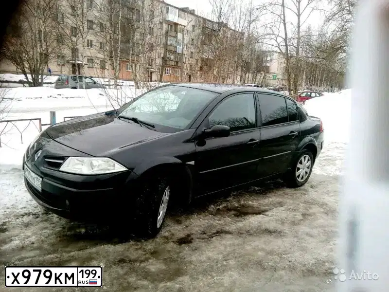 Фото автомобиля RENAULT MEGANE, 2008 — госномер Х979КМ199. Цвет: ЧЕРНЫЙ