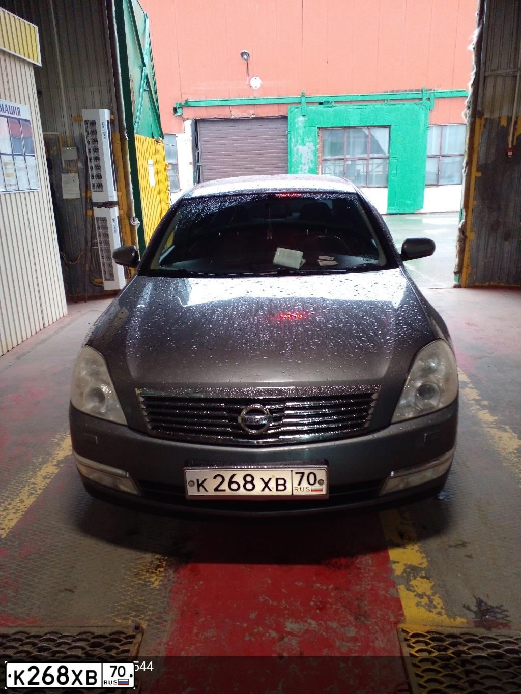 Фото автомобиля NISSAN TEANA, 2006 — госномер М414ВС186. Цвет: Серый