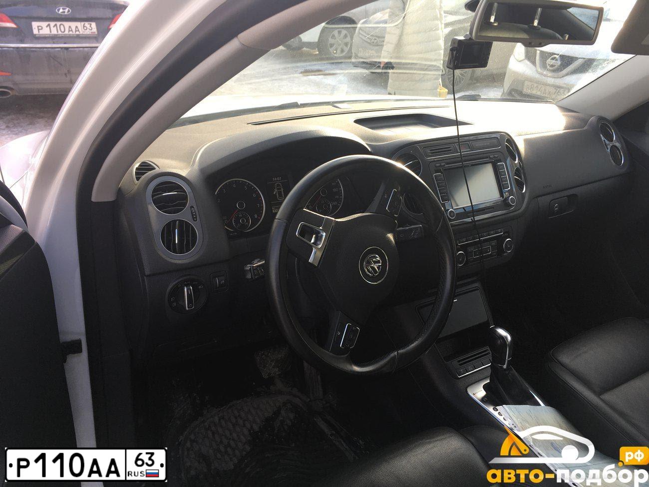 Фото автомобиля NISSAN ALMERA, 2012 — госномер Р110АА63. Цвет: серебристый