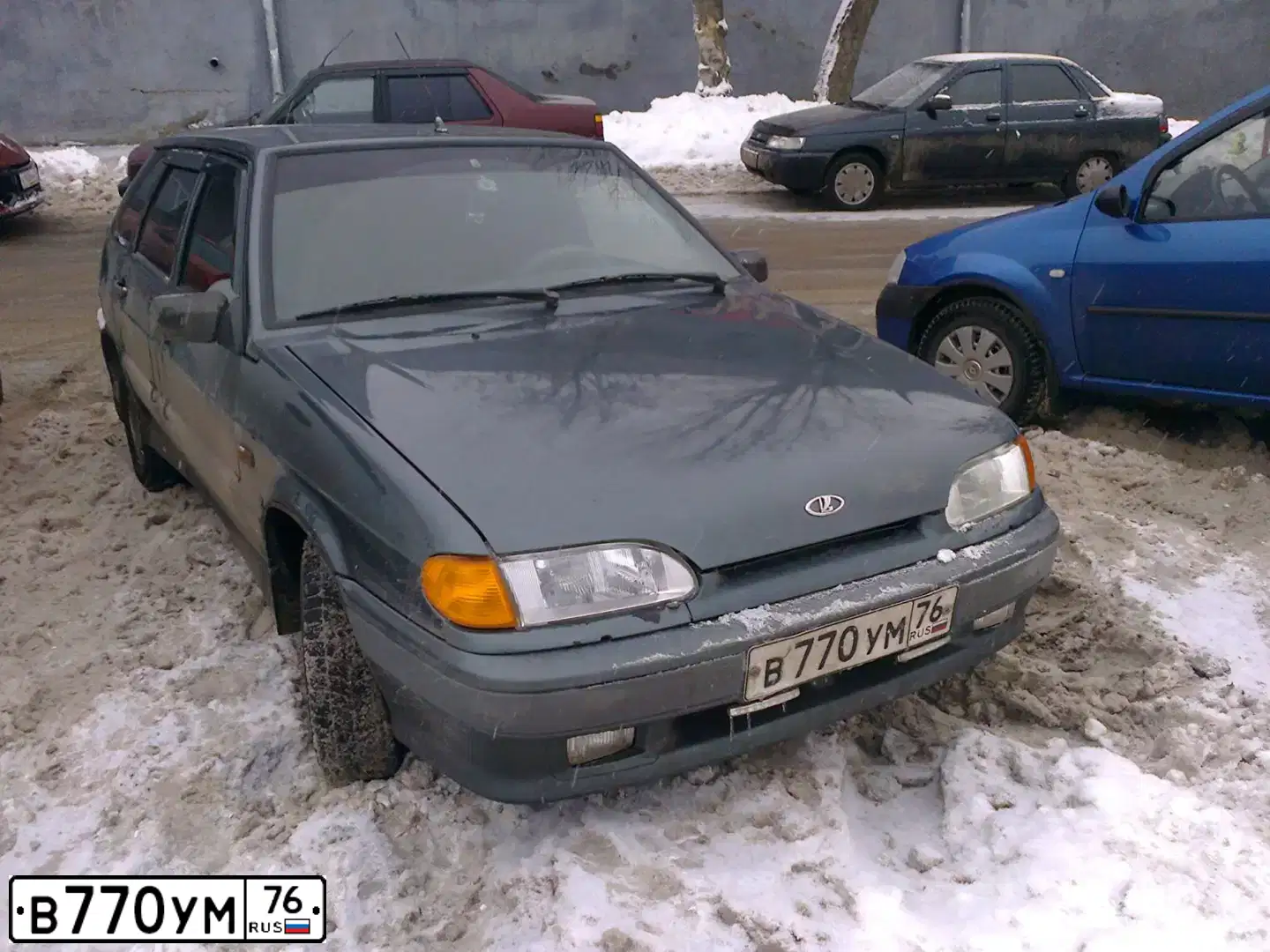 Фото автомобиля VAZ ВАЗ 21144, 2007 — госномер В770УМ76. Цвет: СЕРЫЙ
