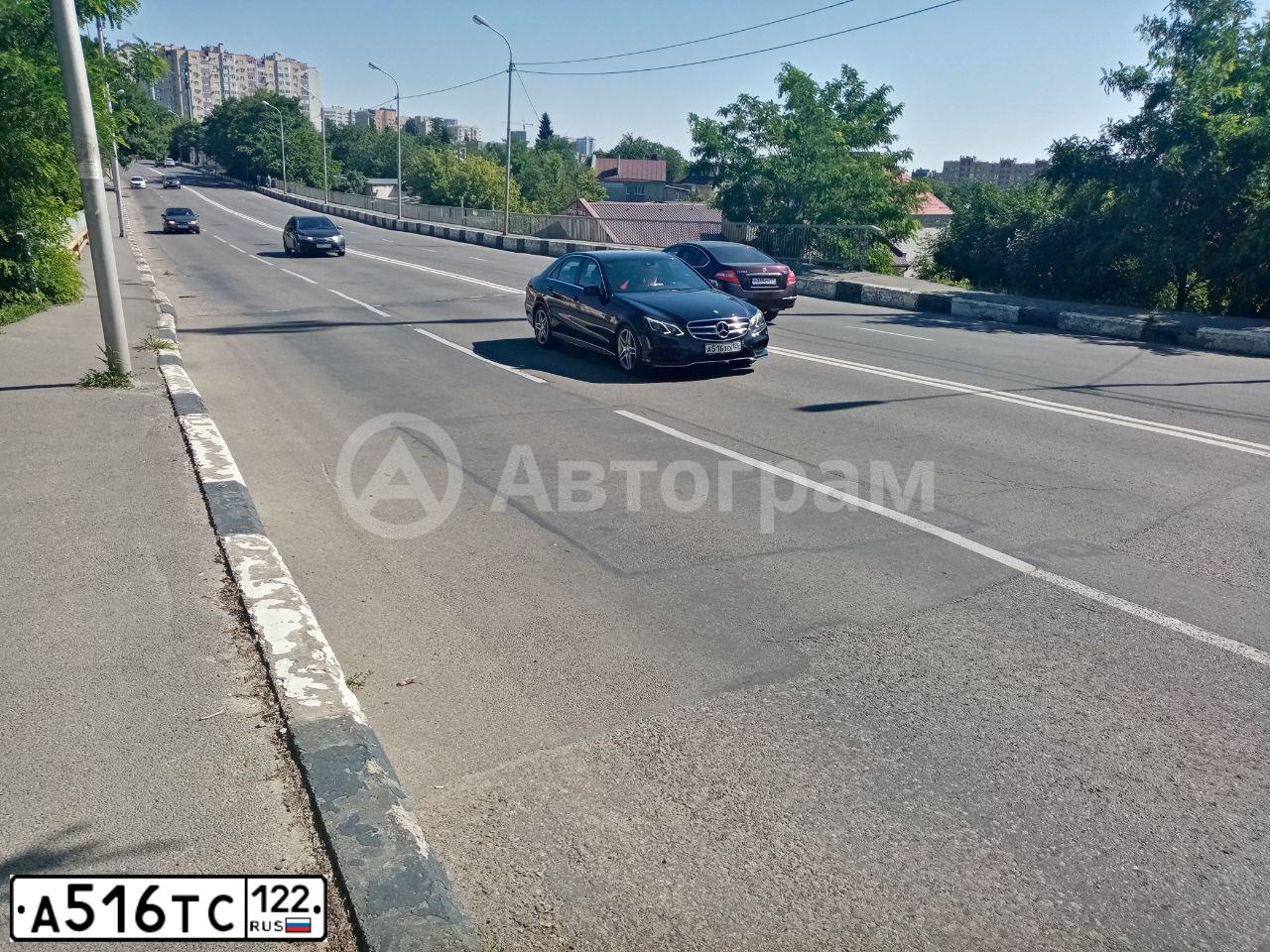Фото автомобиля LADA 2112 LADA, 2006 — госномер Е252НР72. Цвет: ТЕМНО ЗЕЛЕНЫЙ