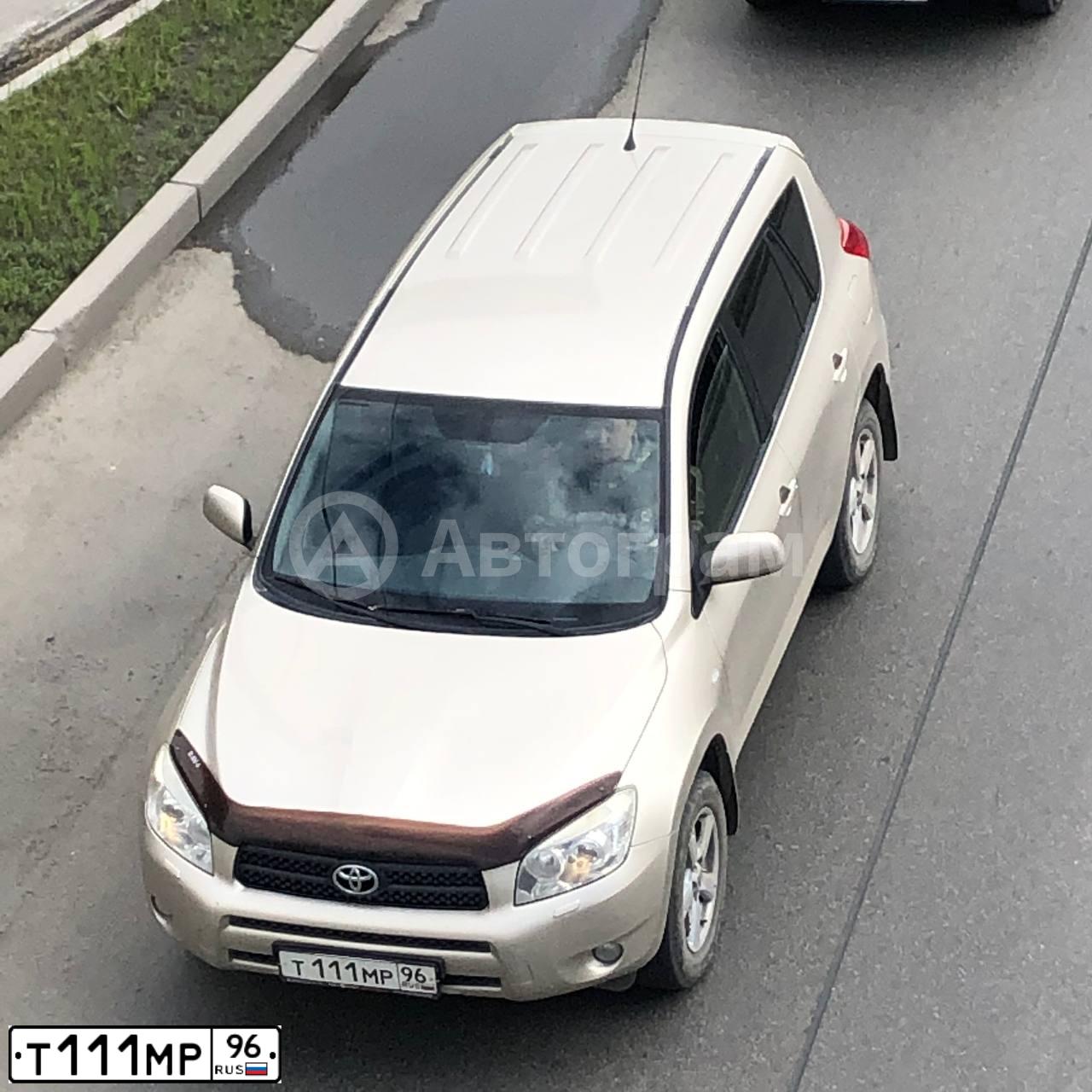Фото автомобиля NISSAN QASHQAI, 2008 — госномер Т111МР96. Цвет: ЧЕРНЫЙ