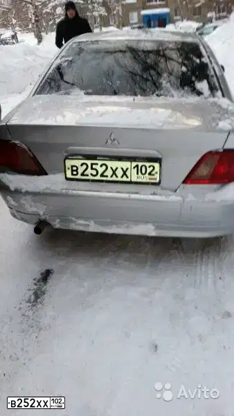 Фото автомобиля MITSUBISHI GALANT, 2002 — госномер О445МО716. Цвет: СЕРЕБРИСТЫЙ