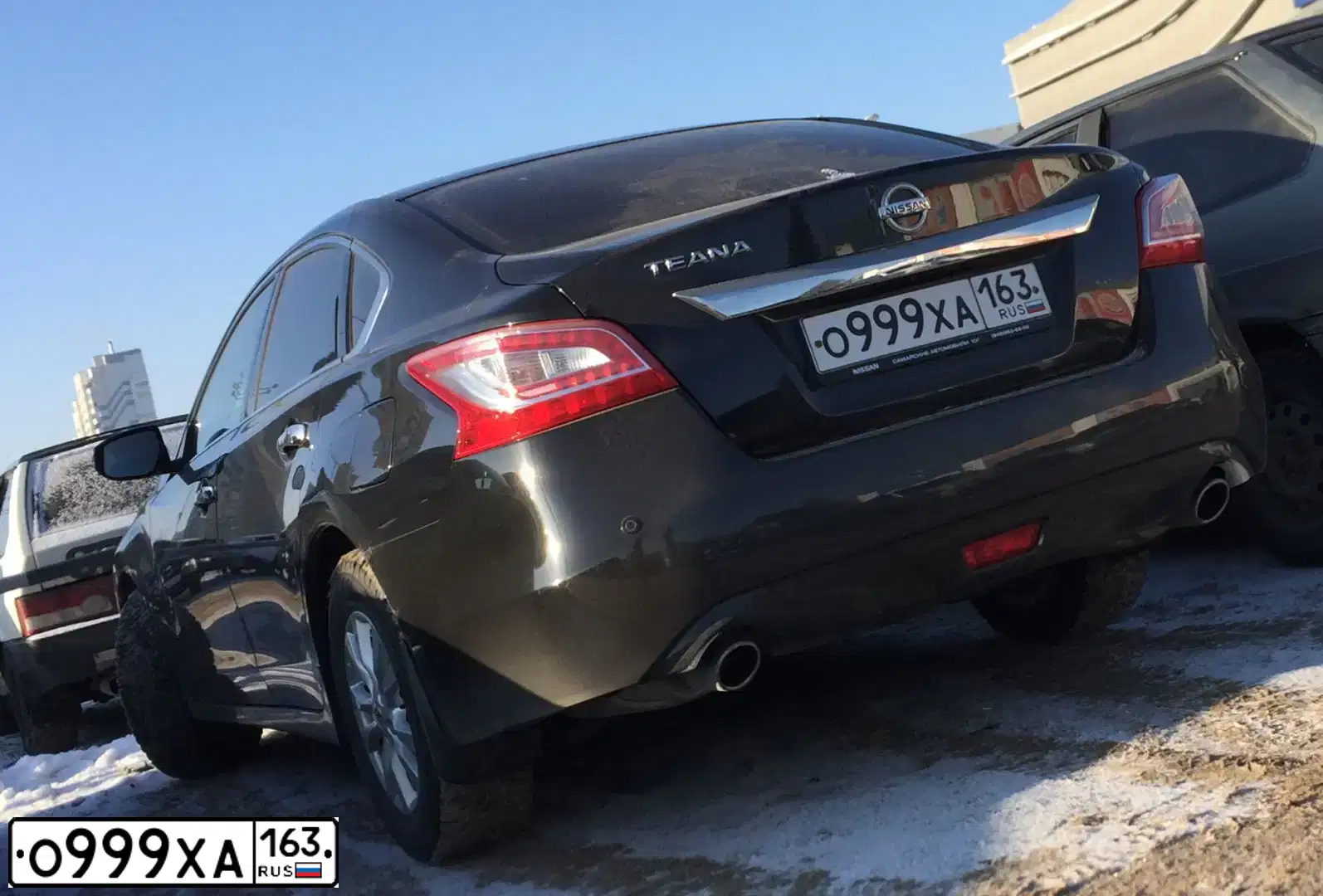 Фото автомобиля NISSAN TEANA, 2014 — госномер Х785АЕ55. Цвет: ЧЕРНЫЙ