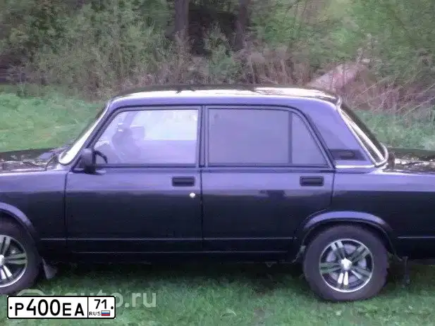Фото автомобиля LADA 2107, 2011 — госномер Р400ЕА71. Цвет: СЕРЕБРИСТО-КОРИЧНЕВЫЙ