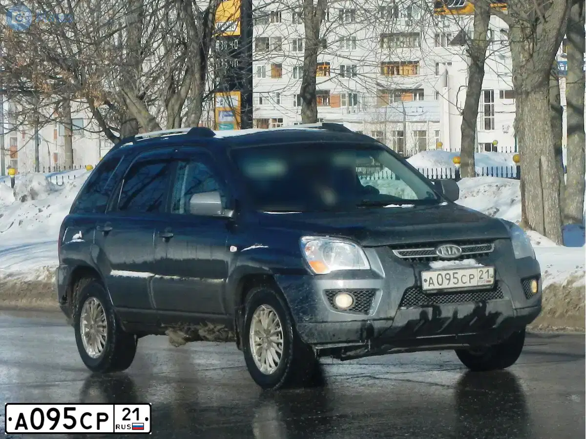 Фото автомобиля KIA SPORTAGE, 2010 — госномер С062НУ58. Цвет: СЕРЫЙ