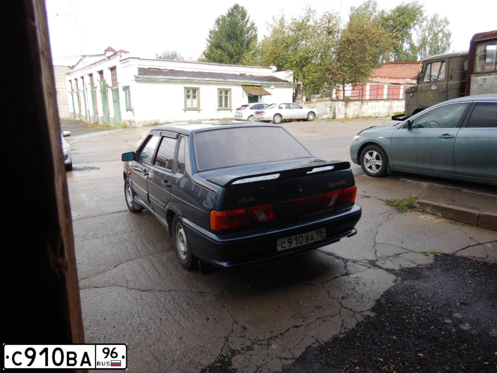 Фото автомобиля LADA 2115 SAMARA, 2007 — госномер С910ВА96. Цвет: ТЕМНО-ЗЕЛЕНЫЙ