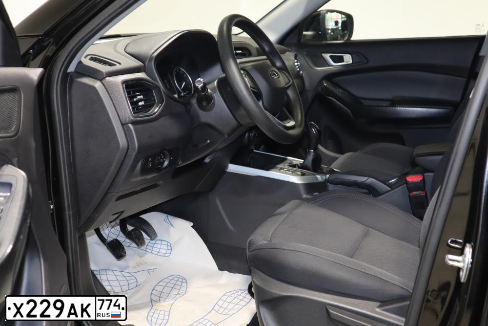 Фото автомобиля CHERY TIGGO, 2019 — госномер Х229АК774. Цвет: ЧЕРНЫЙ