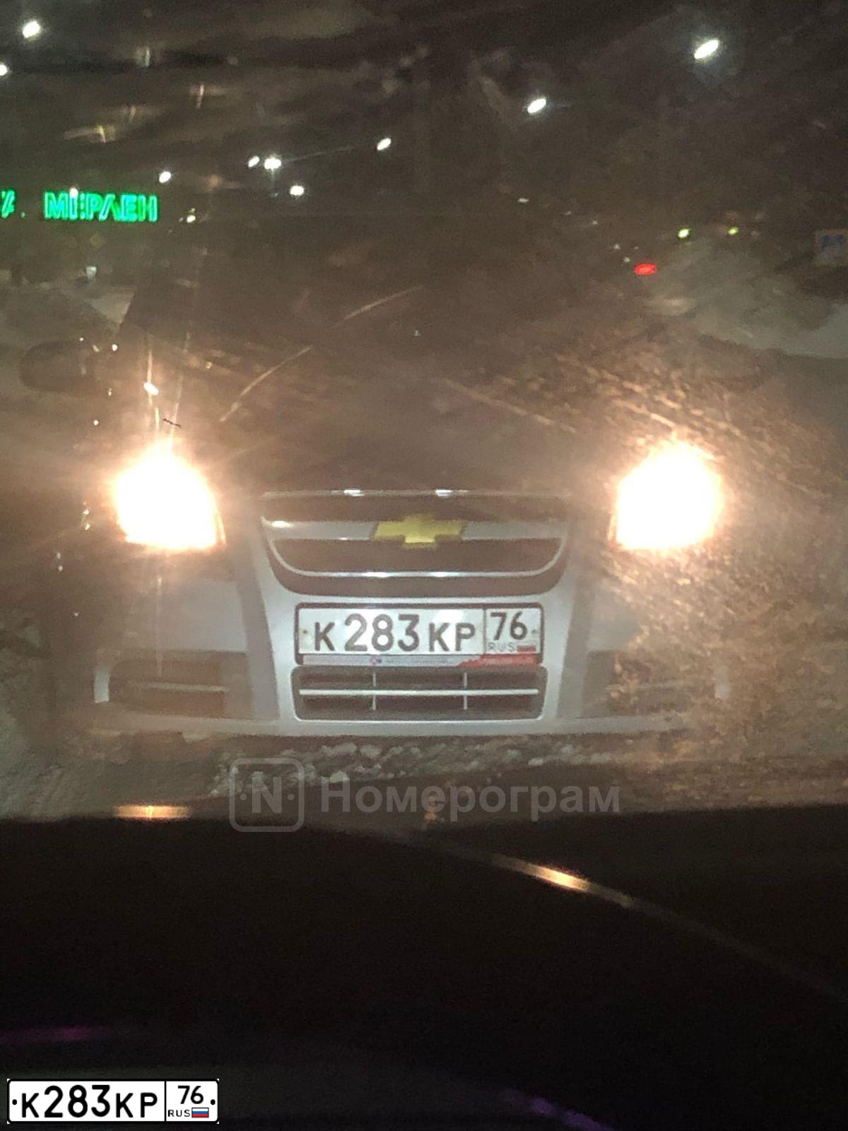 Фото автомобиля CHEVROLET AVEO, 2007 — госномер К283КР76. Цвет: СЕРЕБРИСТЫЙ