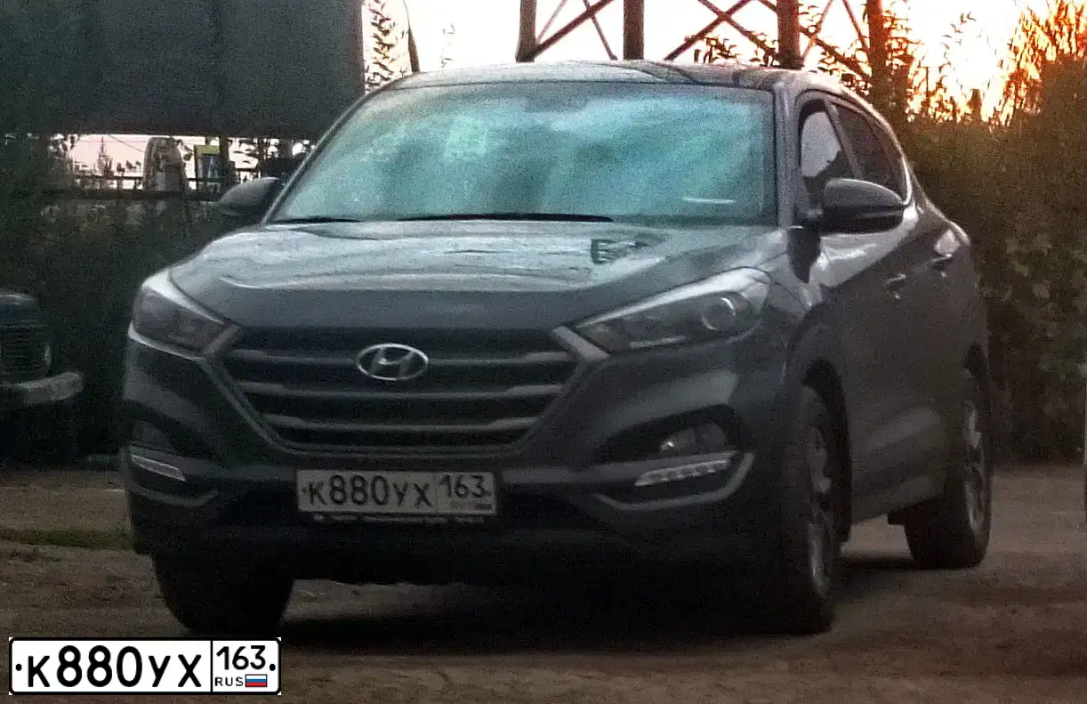 Фото автомобиля HYUNDAI TUCSON, 2016 — госномер В593СК763. Цвет: Серый