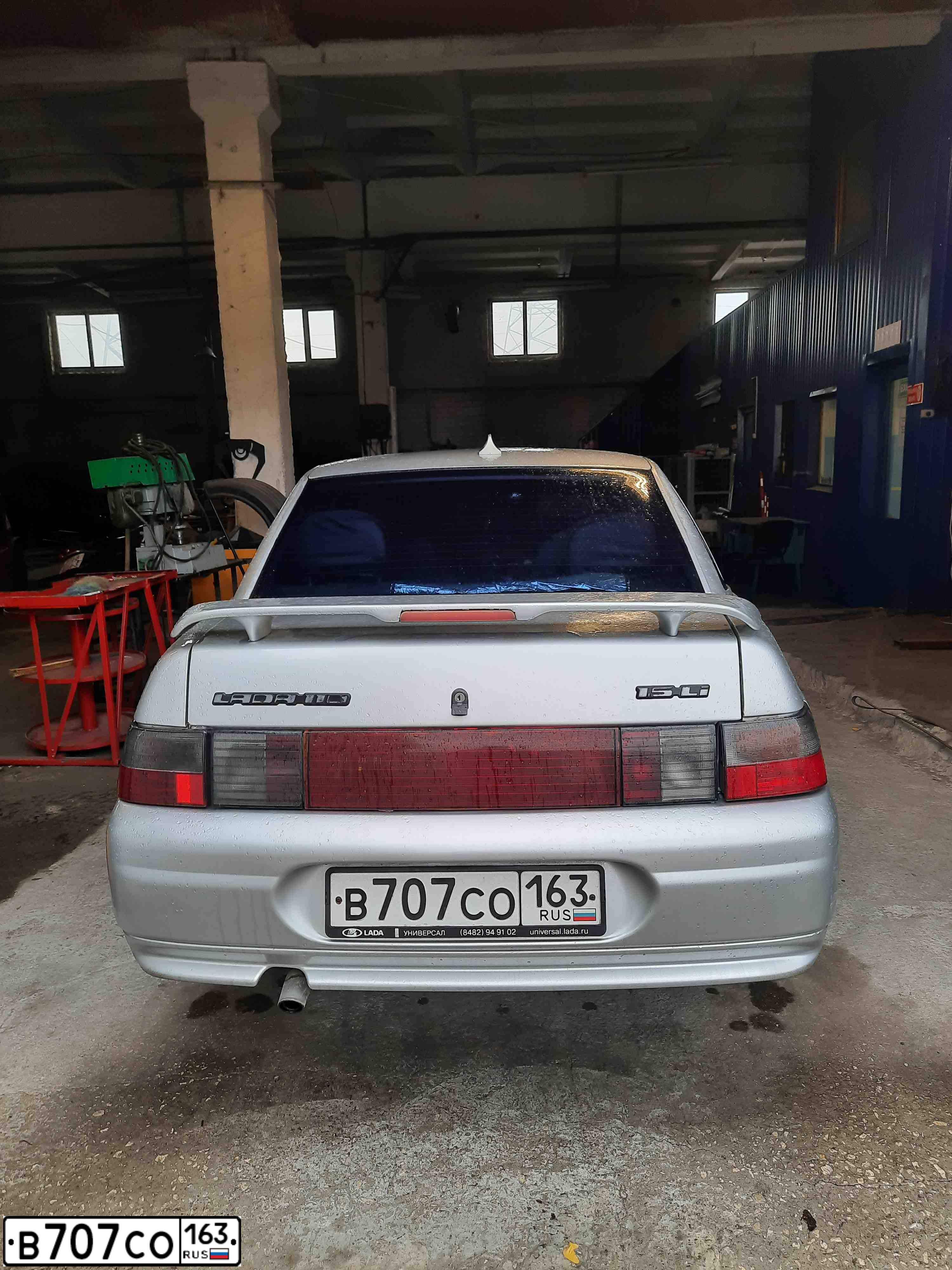 Фото автомобиля LADA 21102, 2004 — госномер В707СО163
