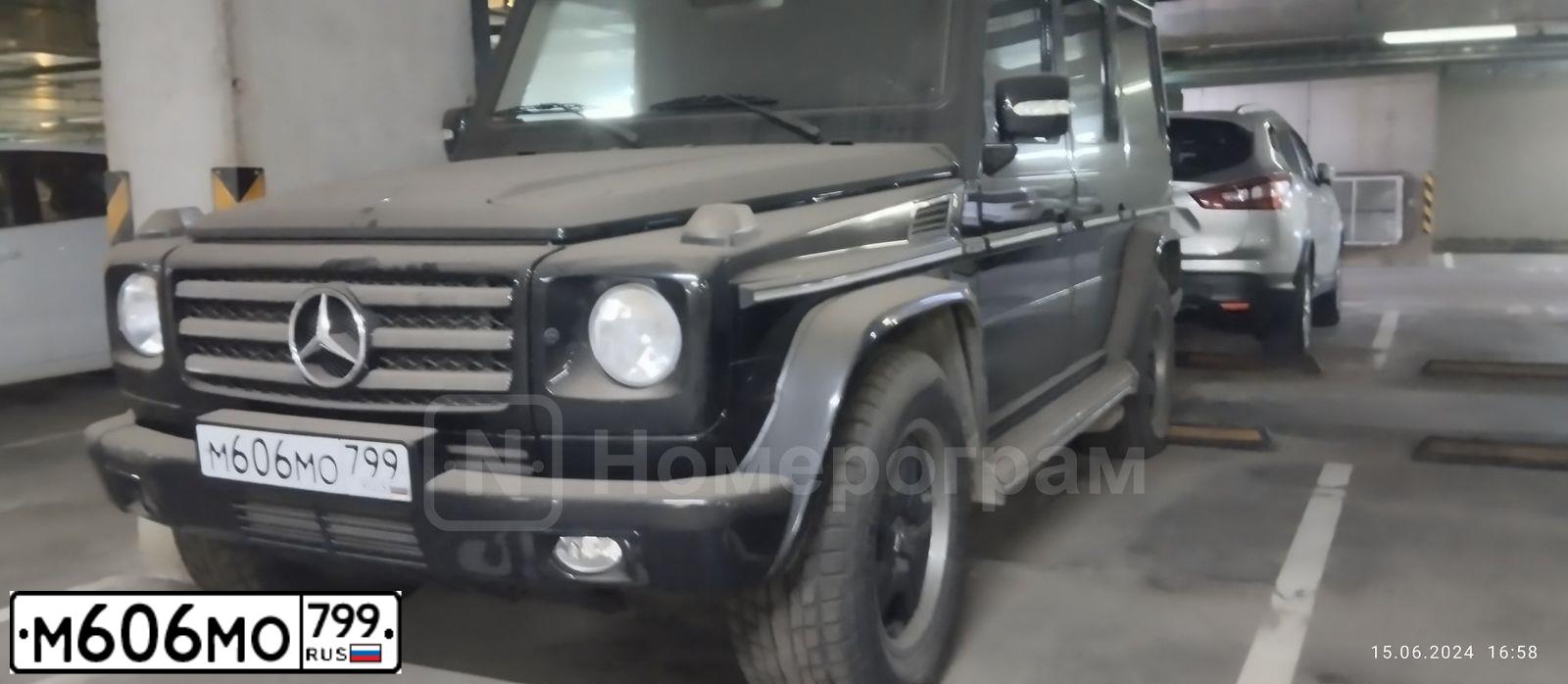 Фото автомобиля MERCEDES G-KLASSE, 2005 — госномер О678ВУ77. Цвет: ЧЕРНЫЙ