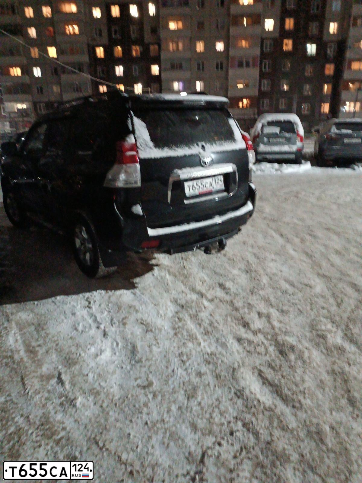 Фото автомобиля TOYOTA LANDCRUISER, 2013 — госномер О006НС86. Цвет: ЧЕРНЫЙ