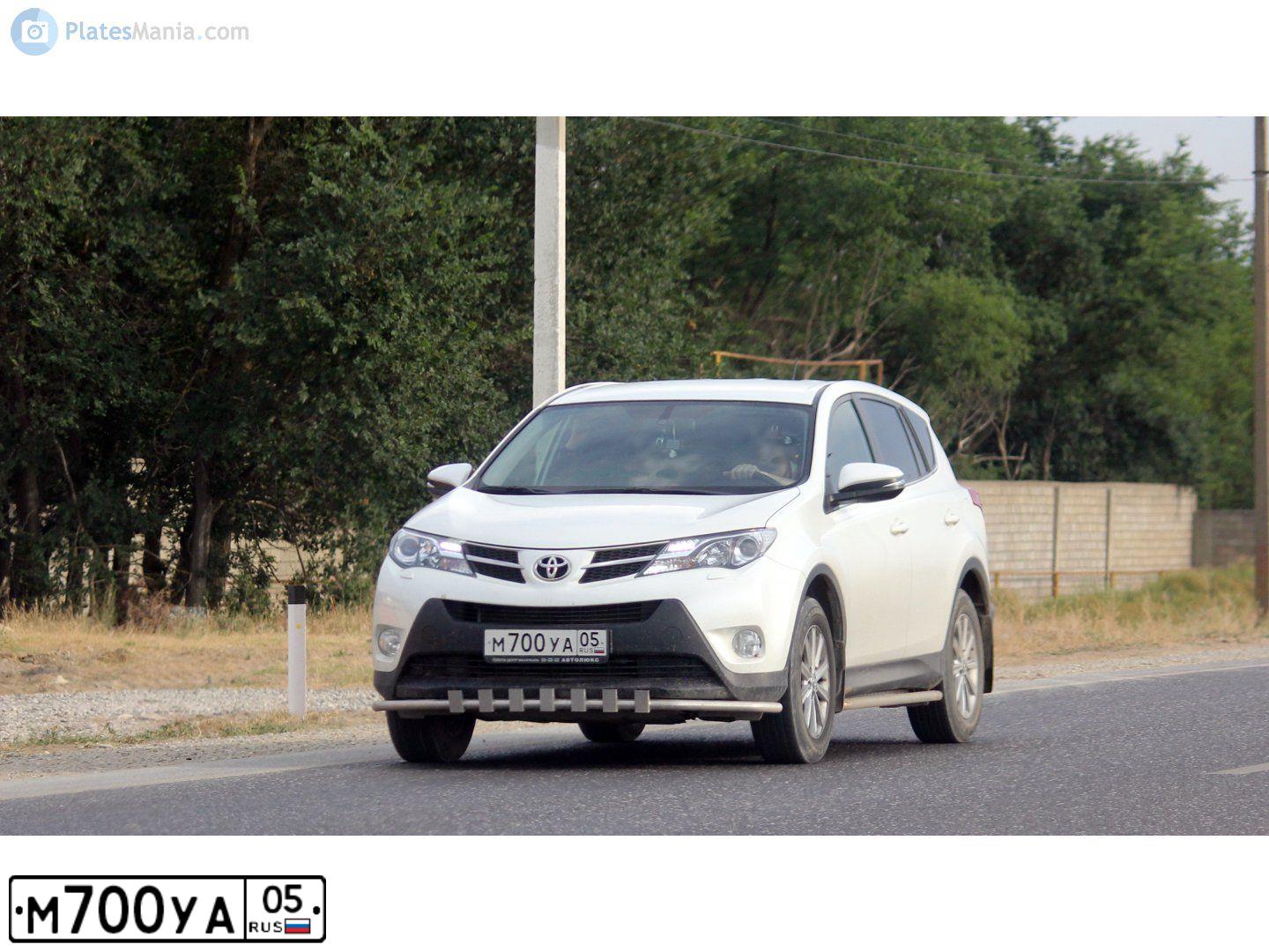 Фото автомобиля LADA 2104, 2003 — госномер Н350ХЕ05. Цвет: СИНЯЯ ТЕМНО-СИНЯЯ