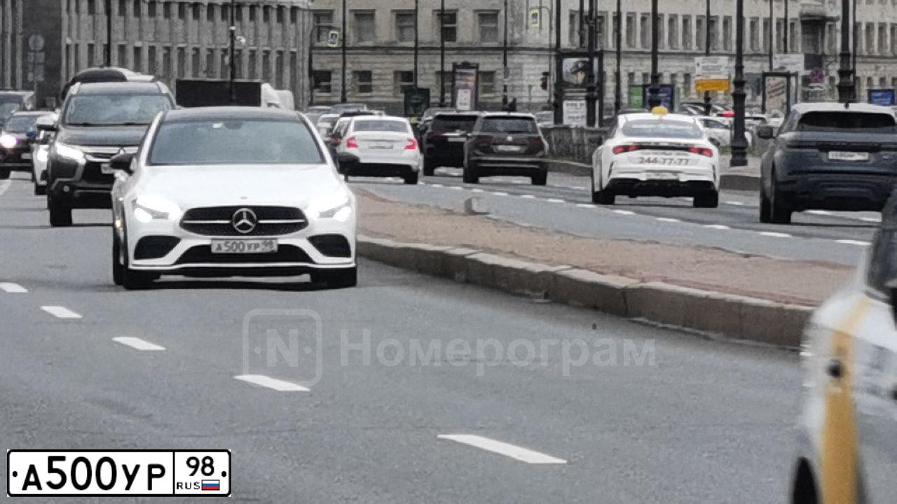 Фото автомобиля MERCEDES-BENZ CLA200, 2020 — госномер Т512СМ797