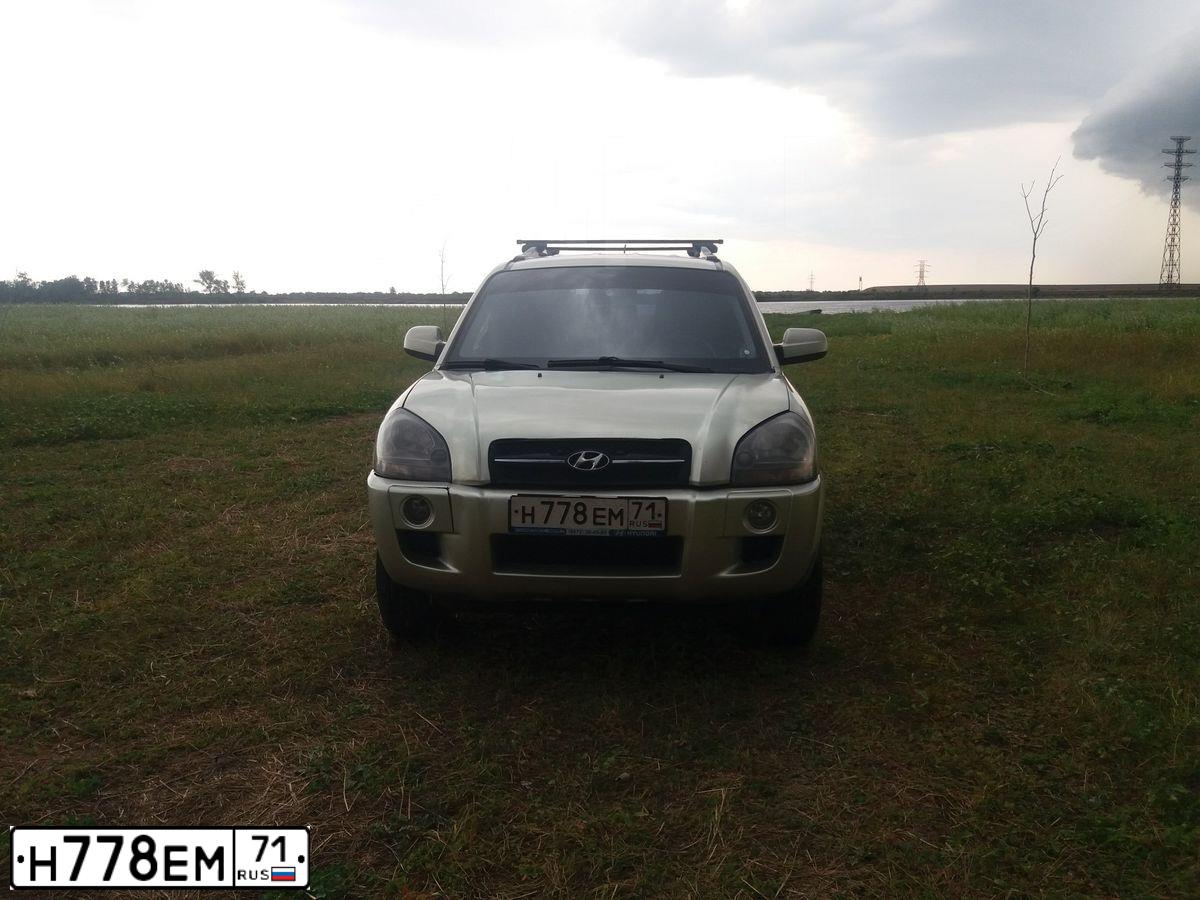 Фото автомобиля HYUNDAI TUCSON, 2007 — госномер Н778ЕМ71. Цвет: Серебристый