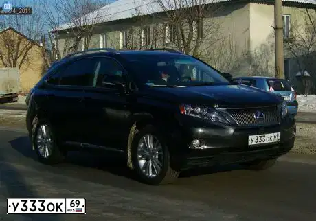 Фото автомобиля LEXUS RX, 2011 — госномер У333ОК69. Цвет: ЧЕРНЫЙ