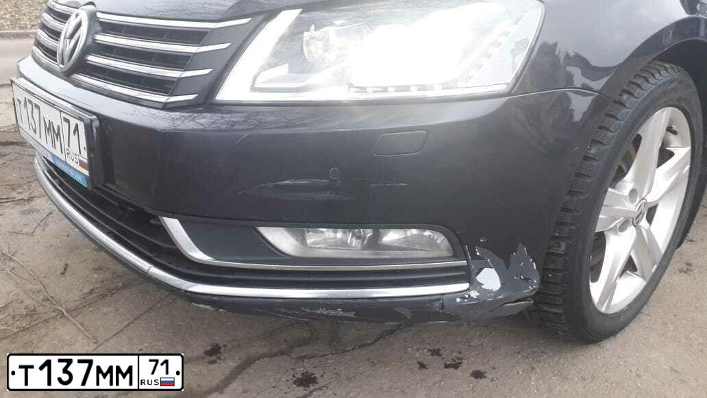 Фото автомобиля VOLKSWAGEN CC, 2011 — госномер Е649ЕХ702. Цвет: ЧЕРНЫЙ