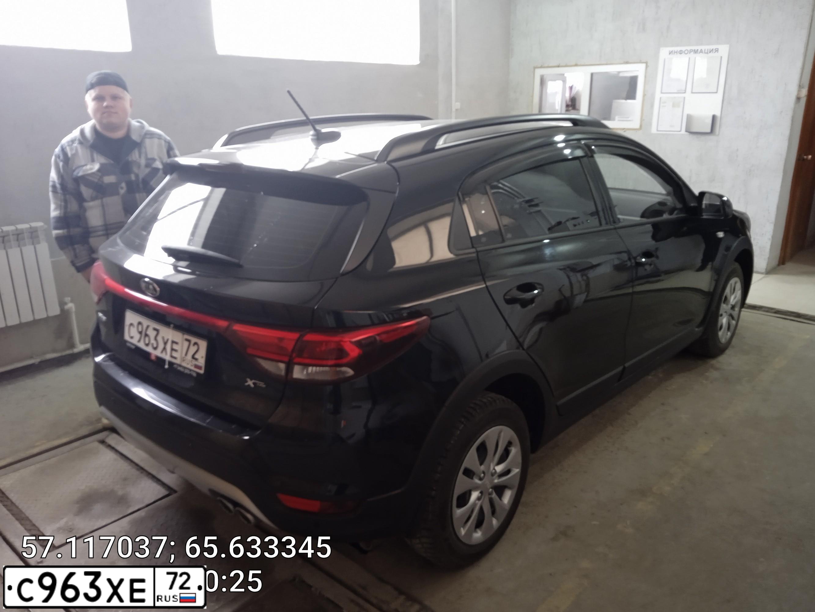 Фото автомобиля KIA RIO, 2019 — госномер С963ХЕ72. Цвет: ЧЕРНЫЙ