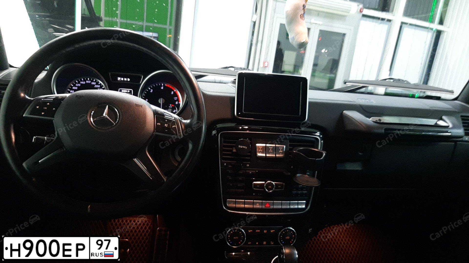 Фото автомобиля BMW X1, 2011 — госномер Н900ЕР97. Цвет: КРАСНЫЙ МЕТАЛЛИК