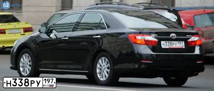 Фото автомобиля TOYOTA CAMRY, 2011 — госномер Н338РУ197. Цвет: ЧЕРНЫЙ