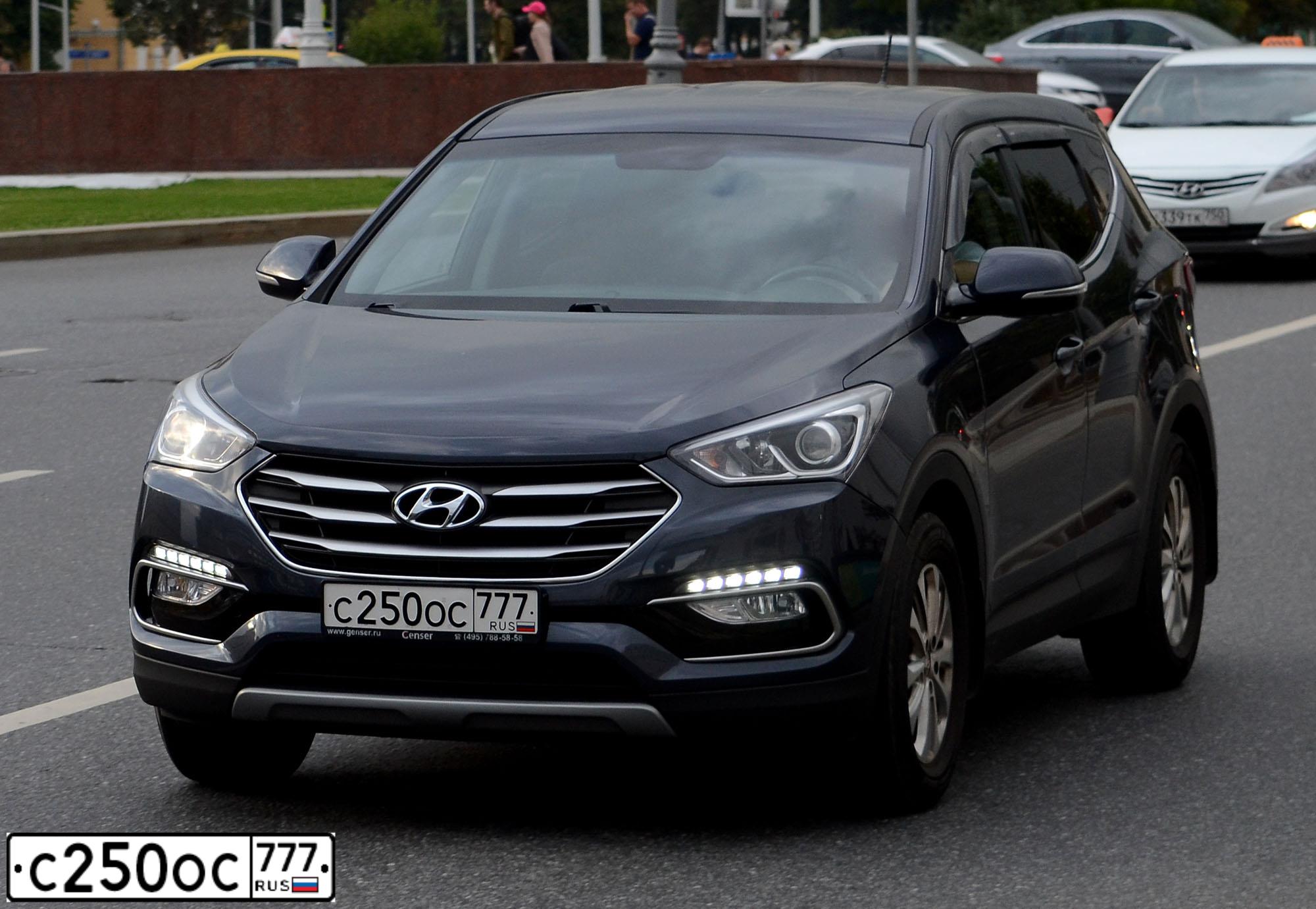 Фото автомобиля HYUNDAI SANTA FE, 2015 — госномер К998АУ977. Цвет: СИНИЙ ТЕМНЫЙ