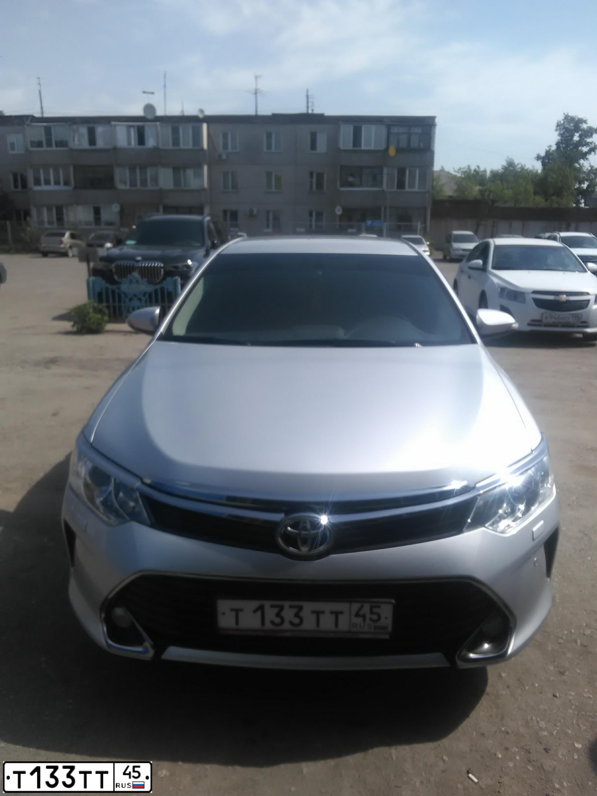 Фото автомобиля TOYOTA CAMRY, 2009 — госномер Т133ТТ45. Цвет: СЕРЕБРИСТЫЙ МЕТАЛЛИК