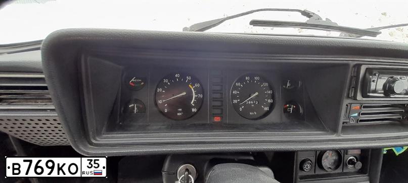 Фото автомобиля LADA 2104, 2011 — госномер В769КО35. Цвет: Темно-синий