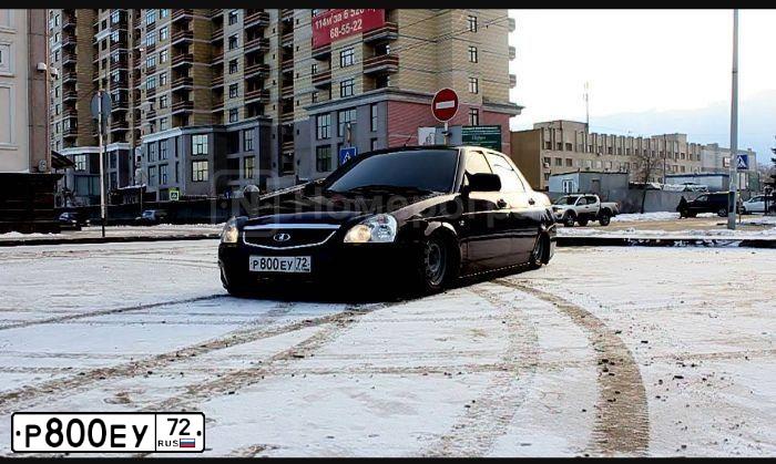Фото автомобиля LADA 2170 PRIORA, 2014 — госномер Р800ЕУ72. Цвет: ТЕМНО-ВИШНЕВЫЙ