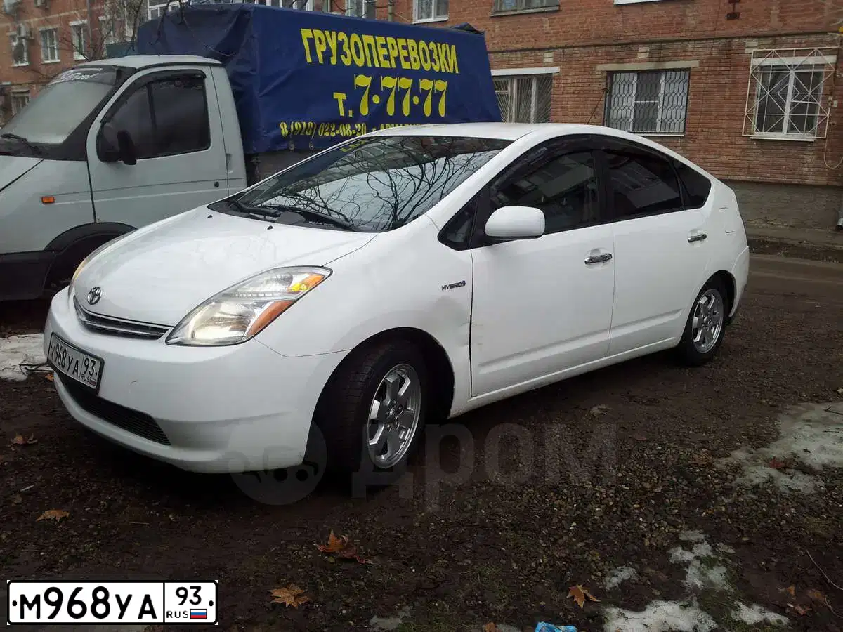 Фото автомобиля TOYOTA AVENSIS, 2010 — госномер К412ОО750. Цвет: ТЕМНО-СЕРЫЙ
