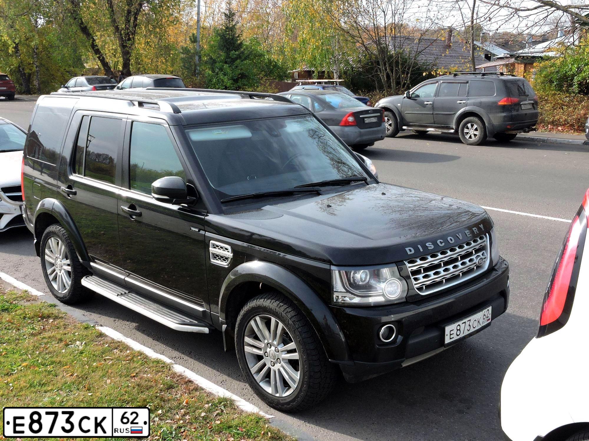 Фото автомобиля LAND ROVER DISCOVERY, 2014 — госномер К995УК62. Цвет: ЧЕРНЫЙ
