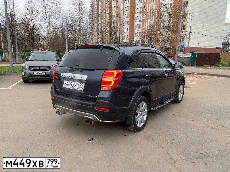 Фото автомобиля CHEVROLET CAPTIVA, 2008 — госномер В560ТО33. Цвет: ТЕМНО-СЕРЫЙ