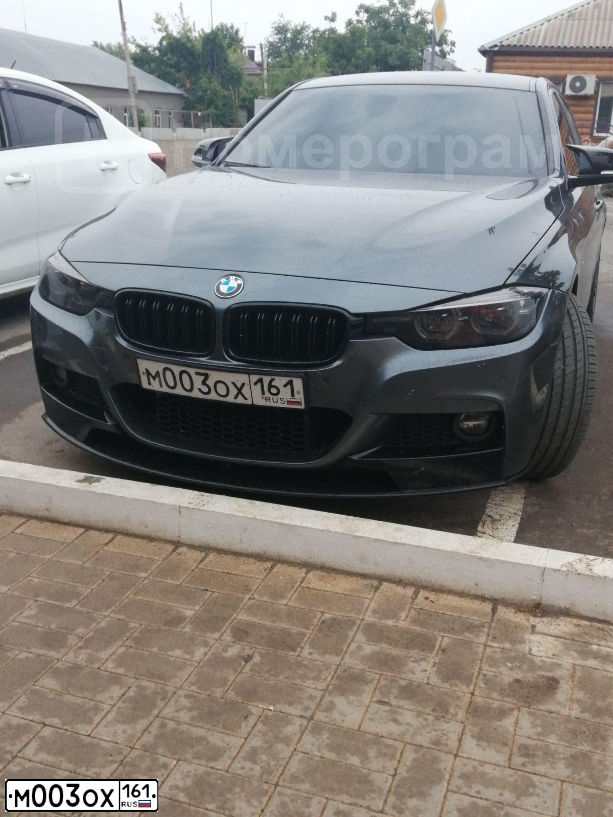Фото автомобиля BMW 320I, 2019 — госномер М003ОХ161. Цвет: СЕРЫЙ