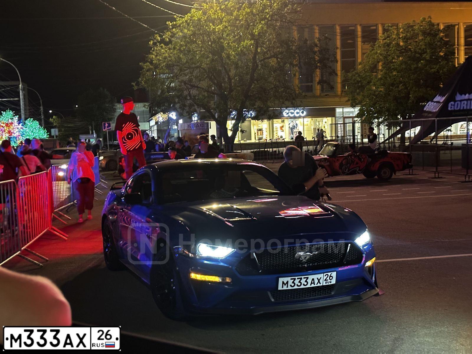 Фото автомобиля BMW SERIE 7, 2011 — госномер О134ОО26. Цвет: ЧЕРНЫЙ