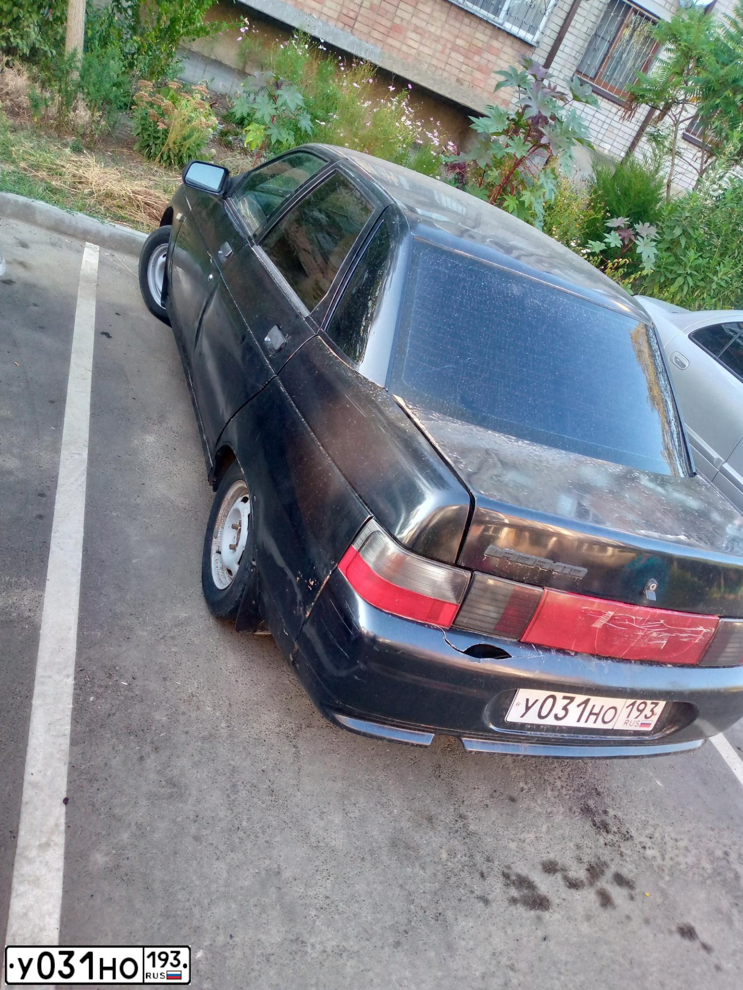 Фото автомобиля LADA 2110, 2004 — госномер О933МС193. Цвет: ГРАФИТОВЫЙ МЕТАЛЛИК