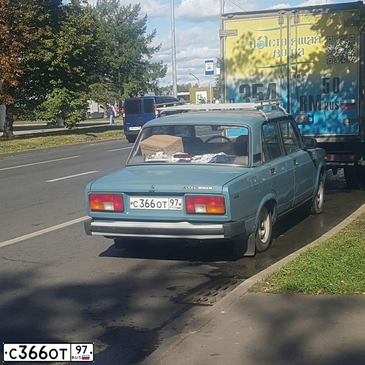 Фото автомобиля LADA 2105, 2004 — госномер С366ОТ97. Цвет: СИНИЙ