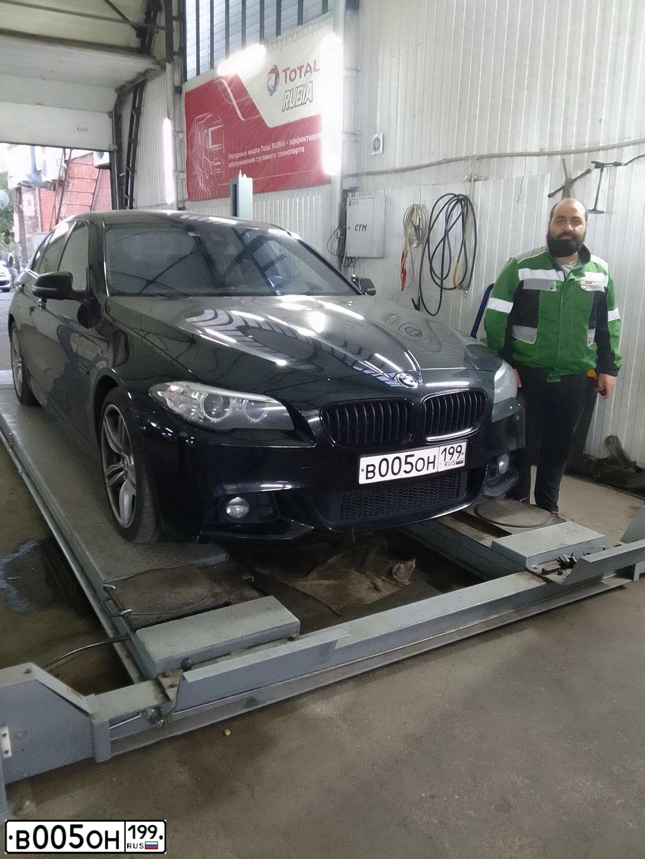 Фото автомобиля NISSAN QASHQAI, 2008 — госномер В005ОН199. Цвет: ЧЕРНЫЙ