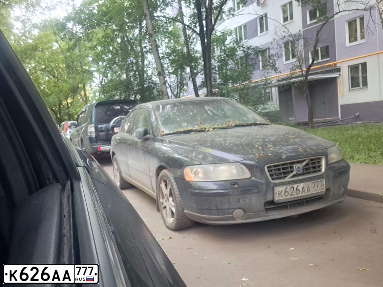 Фото автомобиля FORD FOCUS, 2006 — госномер О466МХ750. Цвет: ЧЕРНЫЙ
