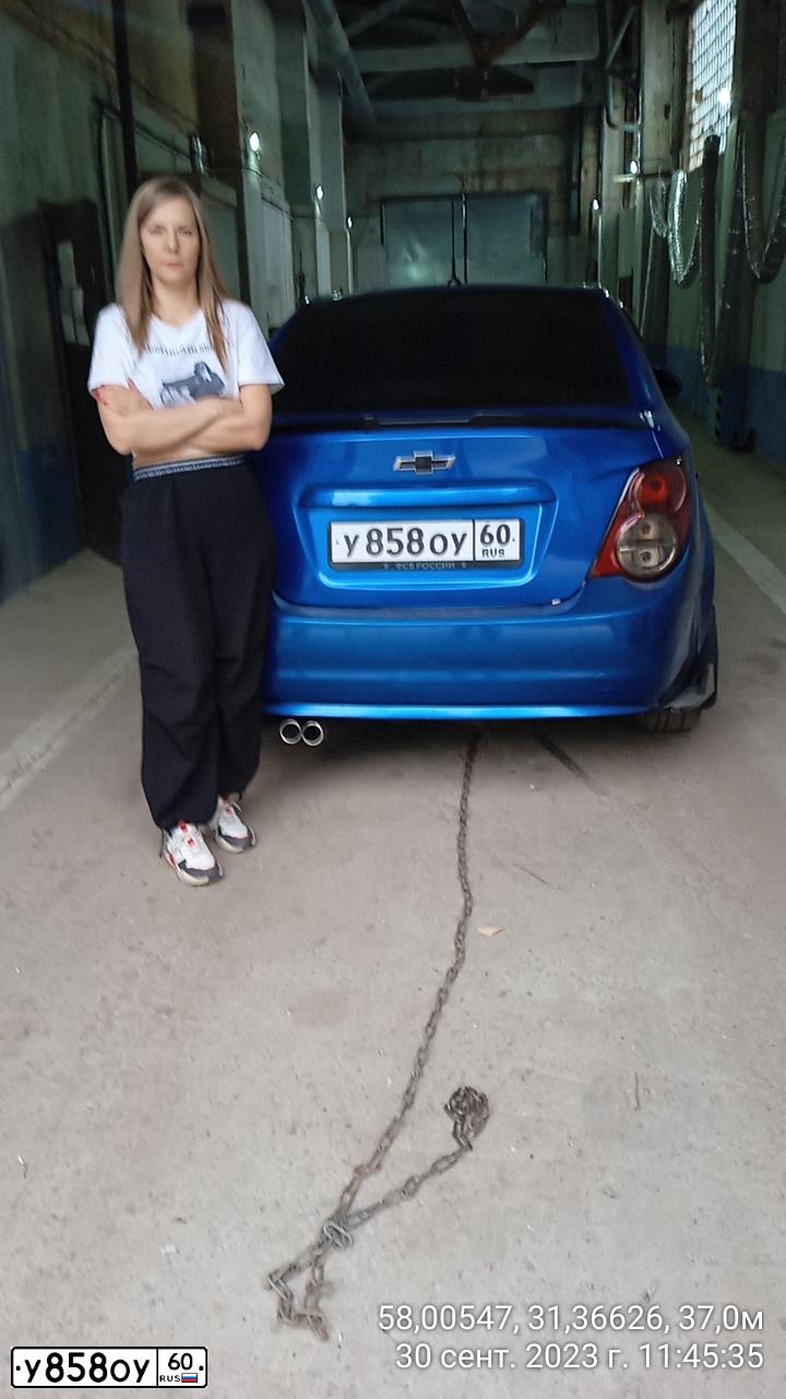 Фото автомобиля CHEVROLET AVEO, 2012 — госномер К270КР53. Цвет: синий
