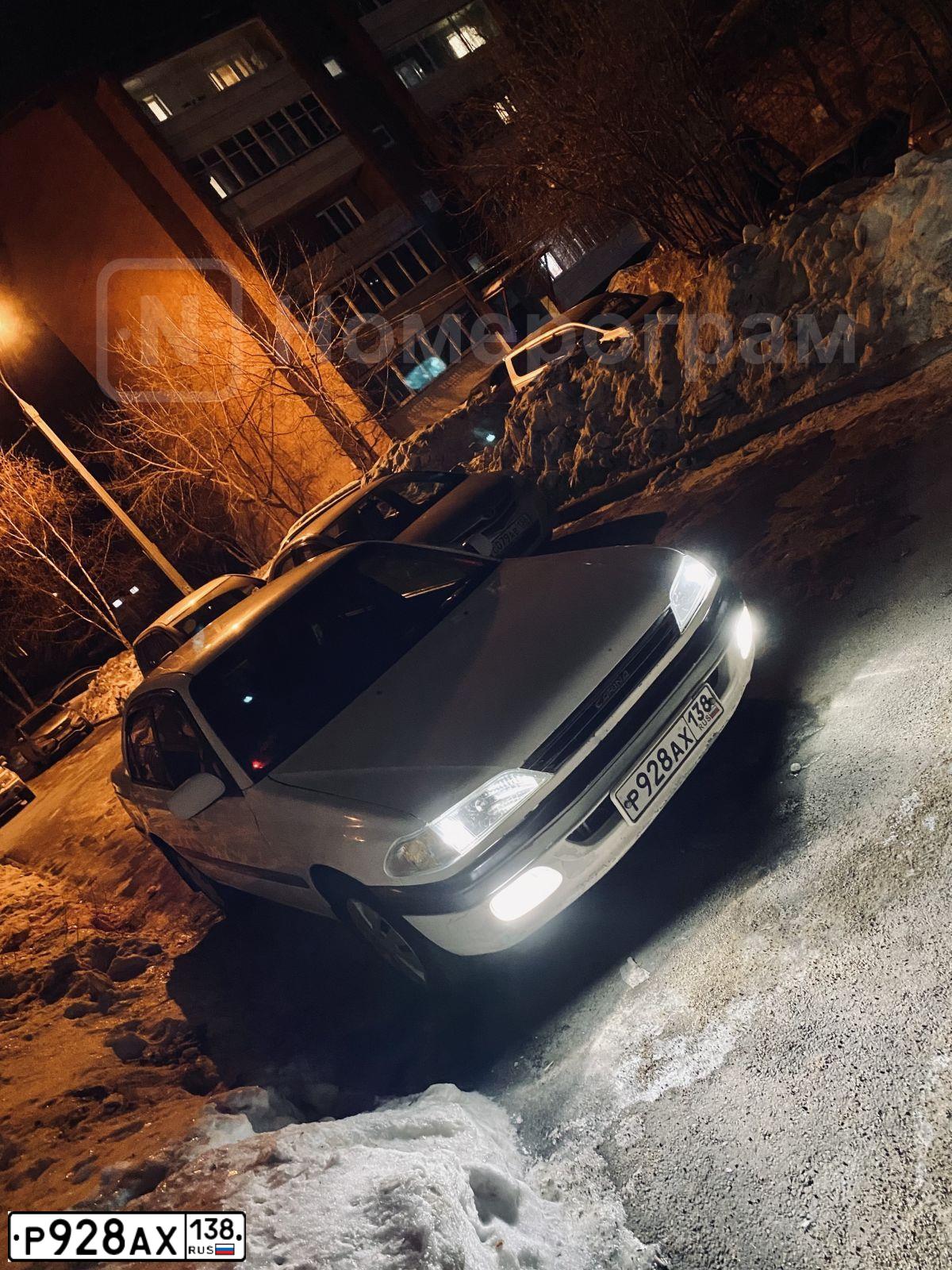 Фото автомобиля LADA 2104, 2003 — госномер В559ОК156. Цвет: ЗЕЛЕНЫЙ ТЕМНЫЙ