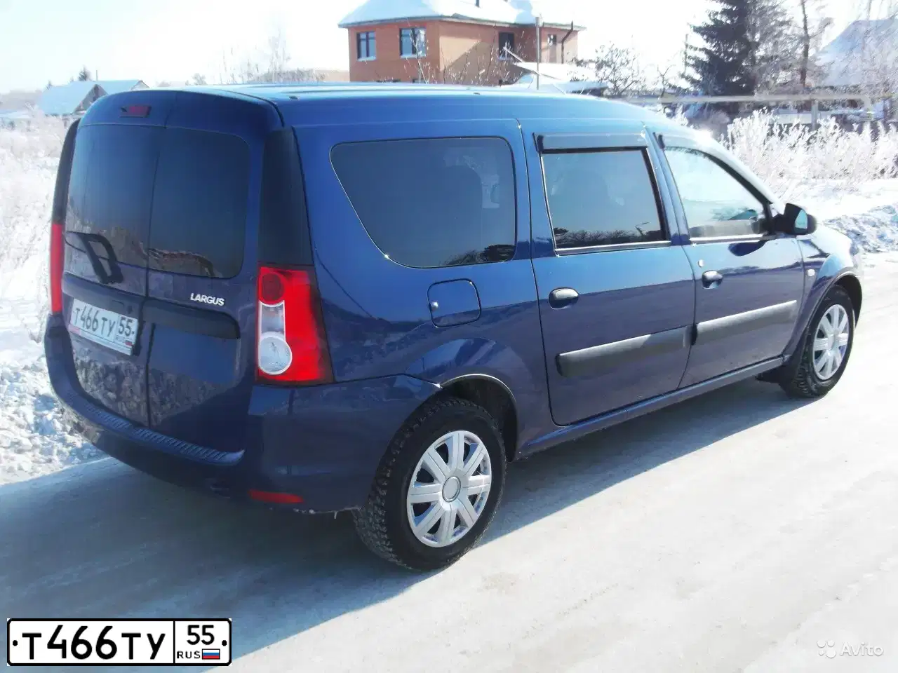 Фото автомобиля LADA LARGUS, 2013 — госномер Т466ТУ55. Цвет: СИНИЙ
