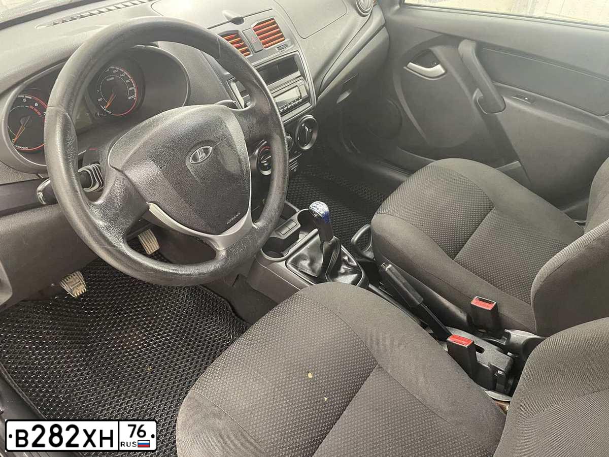 Фото автомобиля LADA KALINA, 2014 — госномер В451ЕС76. Цвет: ЧЕРНЫЙ
