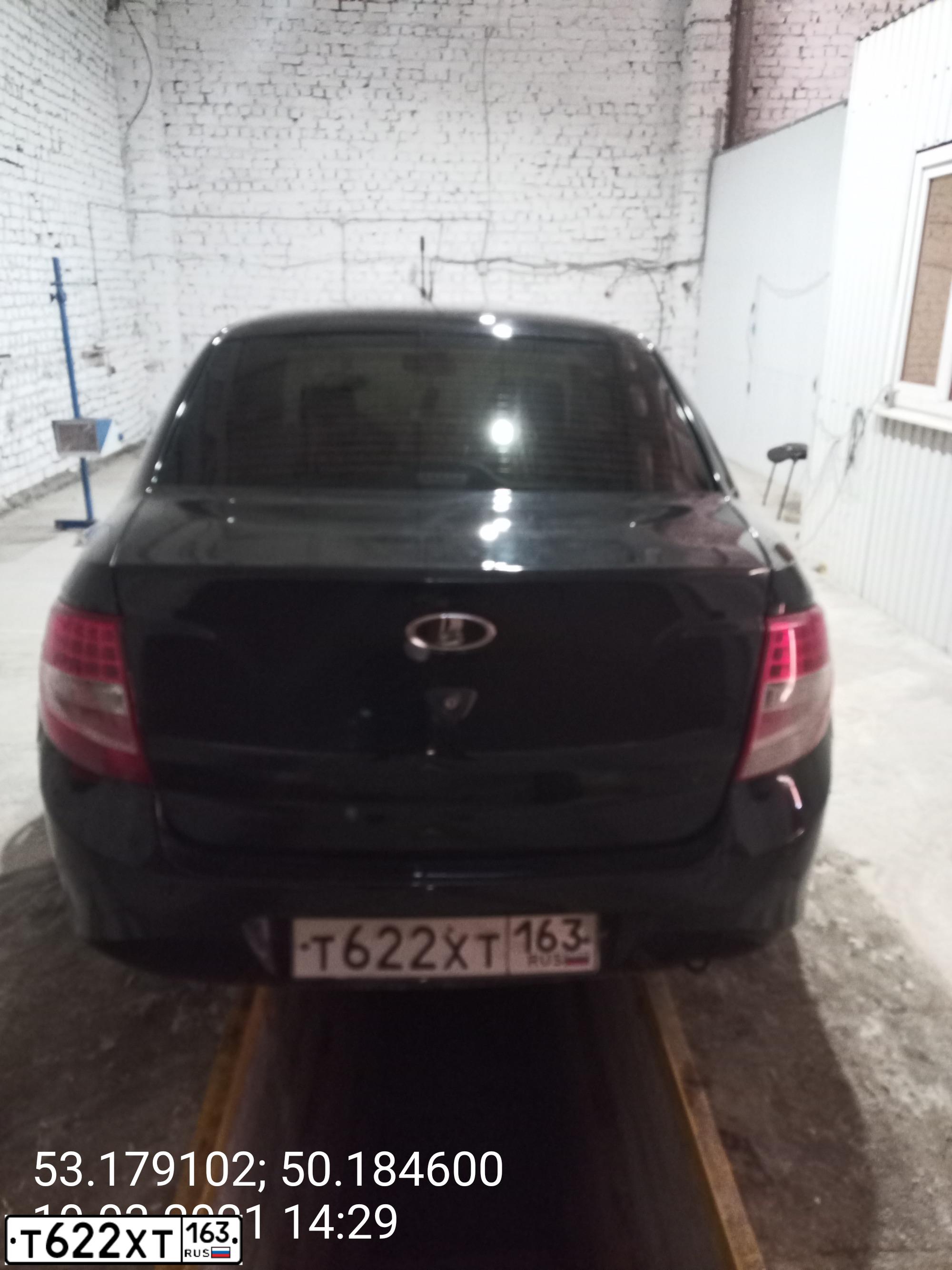 Фото автомобиля LADA 2190 GRANTA, 2013 — госномер Х072НА763. Цвет: СИНЕ-ЧЕРНЫЙ