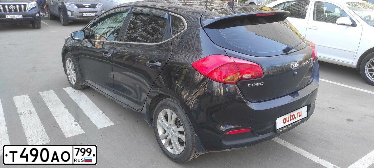 Фото автомобиля KIA CERATO, 2013 — госномер М889ТС21. Цвет: ЧЕРНЫЙ