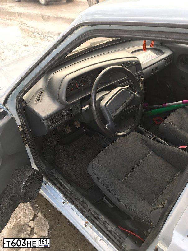 Фото автомобиля LADA 2114 SAMARA, 2005 — госномер Т603НЕ161. Цвет: Серебристо-Желтый