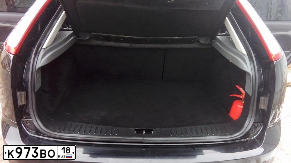 Фото автомобиля FORD FOCUS, 2008 — госномер Р429АТ196. Цвет: ЧЕРНЫЙ